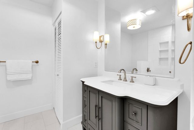 211 Miraflores Drive, Palm Beach, FL 33480