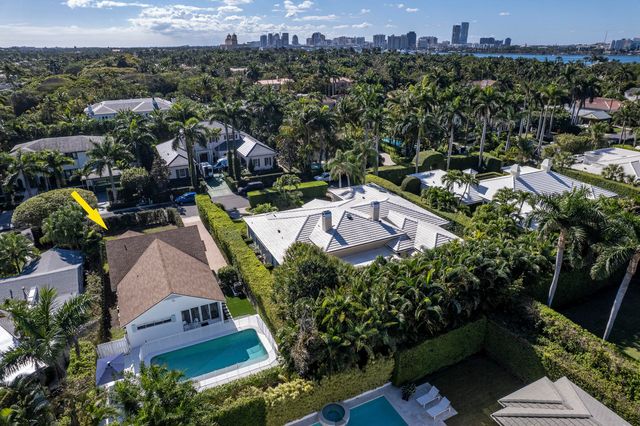 211 Miraflores Drive, Palm Beach, FL 33480