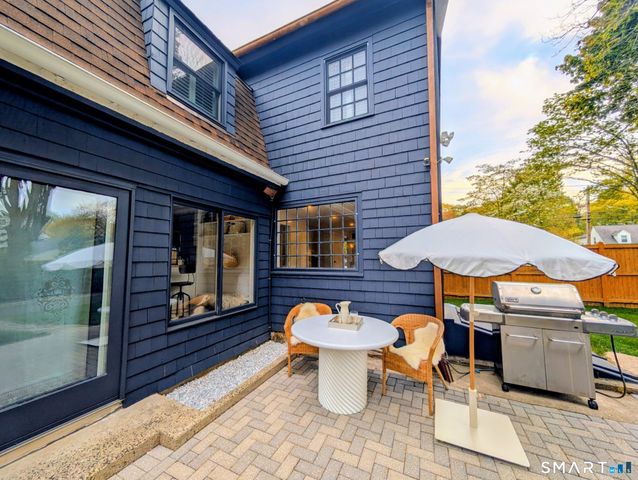 1373 Mill Plain Road, Fairfield, CT 06824