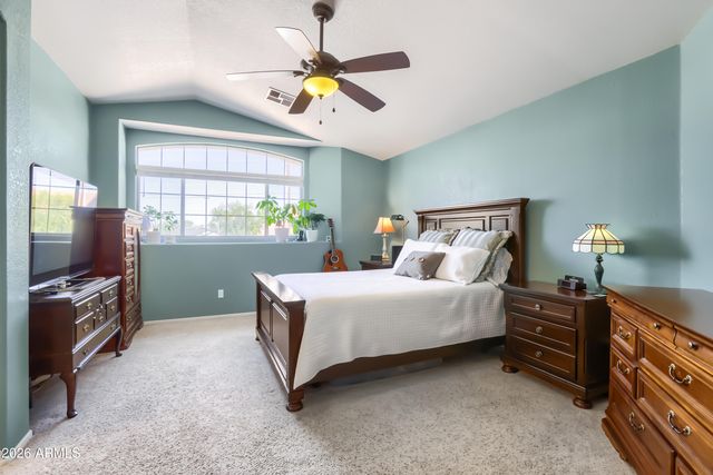 233 W GROVERS Avenue, Phoenix, AZ 85023