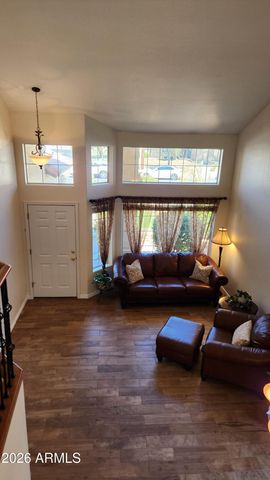 233 W GROVERS Avenue, Phoenix, AZ 85023