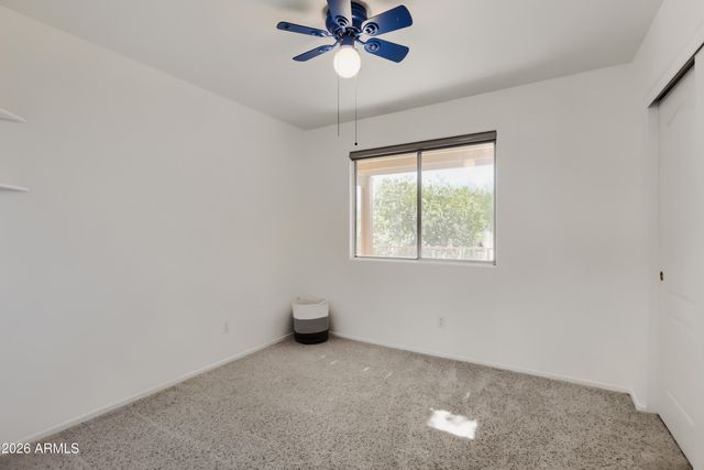 233 W GROVERS Avenue, Phoenix, AZ 85023
