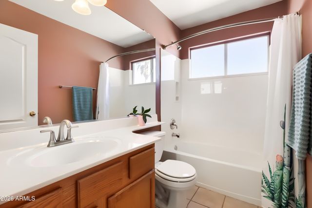 233 W GROVERS Avenue, Phoenix, AZ 85023