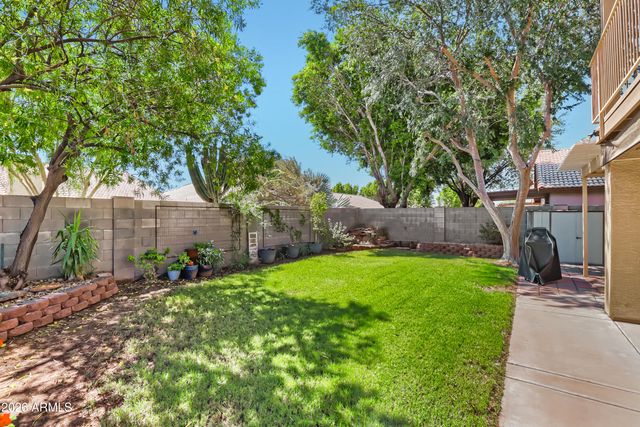 233 W GROVERS Avenue, Phoenix, AZ 85023