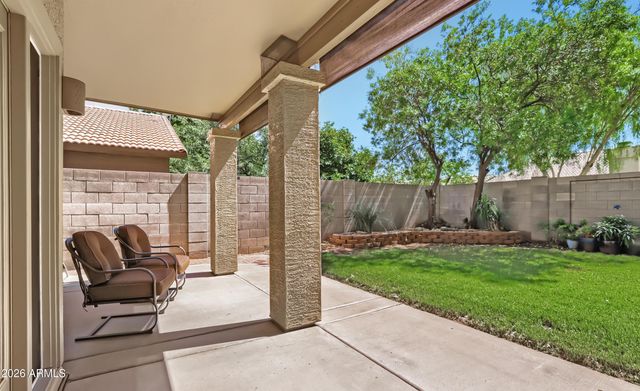 233 W GROVERS Avenue, Phoenix, AZ 85023