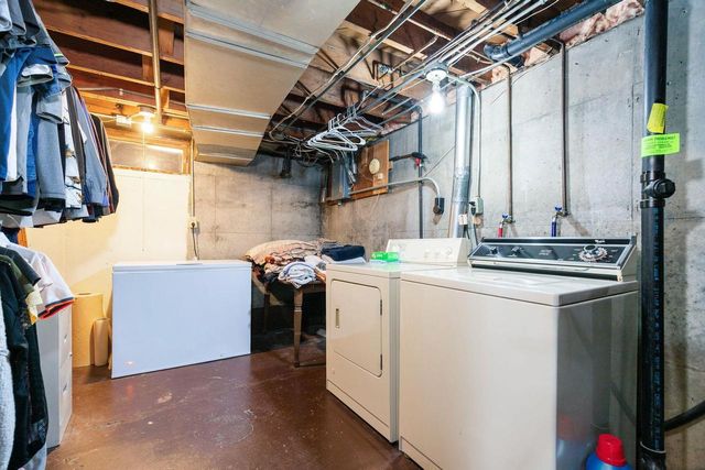 717 LINCOLN STREET, Menasha, WI 54952