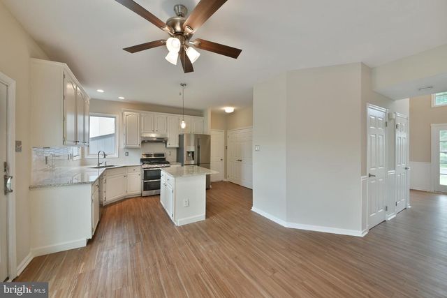 1443 BAYBERRY DR, Jamison, PA 18929
