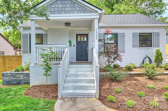 1320 Brook Road, Charlotte, NC 28205