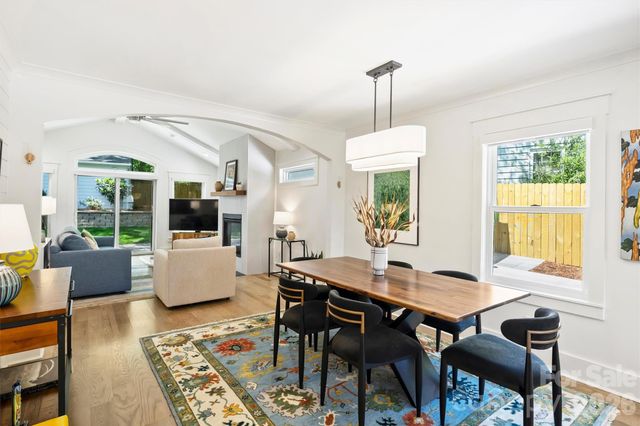 1320 Brook Road, Charlotte, NC 28205