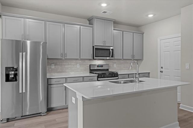 562 Crowder Place, Piedmont, SC 29673