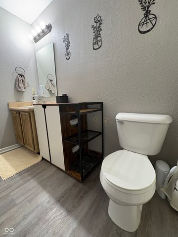 1627 Carriage Circle, Shelbyville, IN 46176