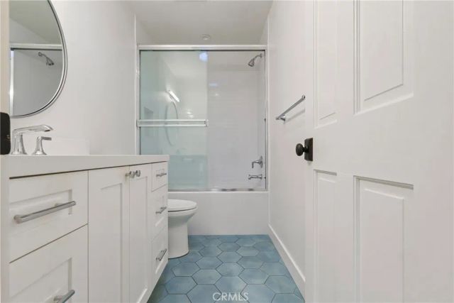 1 Malaga West, Manhattan Beach, CA 90266