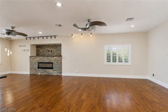 9592 Camino Capistrano Lane, Las Vegas, NV 89147