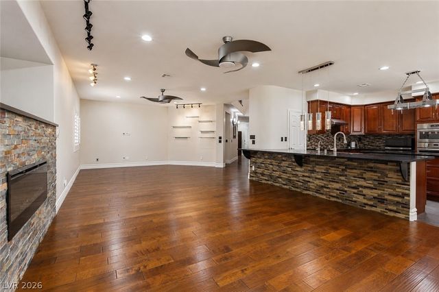 9592 Camino Capistrano Lane, Las Vegas, NV 89147