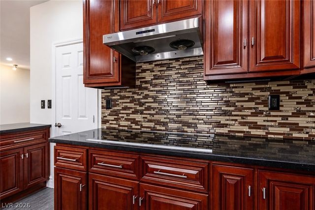 9592 Camino Capistrano Lane, Las Vegas, NV 89147