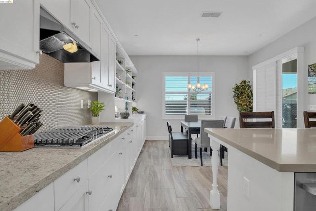 7364 Bay Harbor Way, Discovery Bay, CA 94505