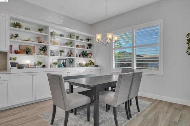 7364 Bay Harbor Way, Discovery Bay, CA 94505