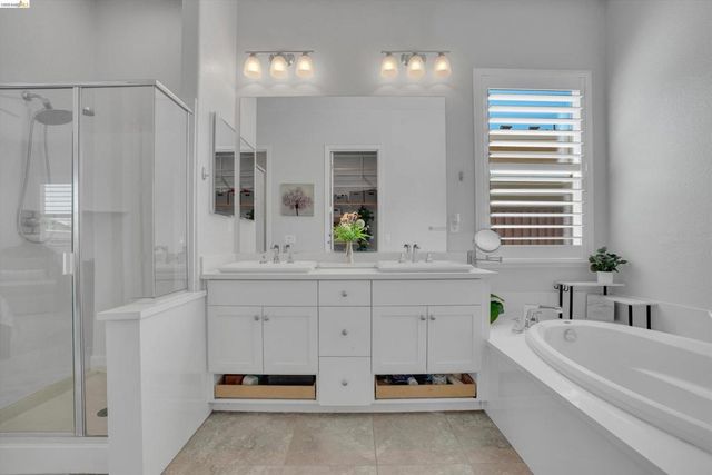 7364 Bay Harbor Way, Discovery Bay, CA 94505