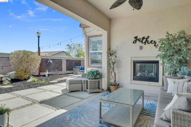 7364 Bay Harbor Way, Discovery Bay, CA 94505