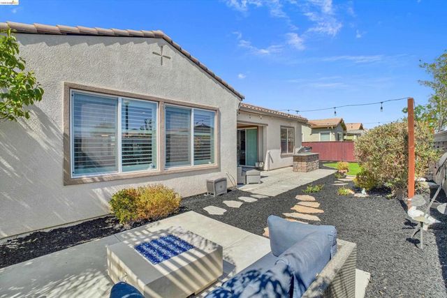 7364 Bay Harbor Way, Discovery Bay, CA 94505