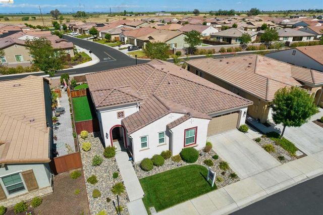 7364 Bay Harbor Way, Discovery Bay, CA 94505