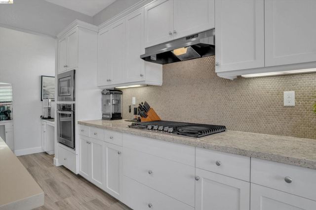 7364 Bay Harbor Way, Discovery Bay, CA 94505