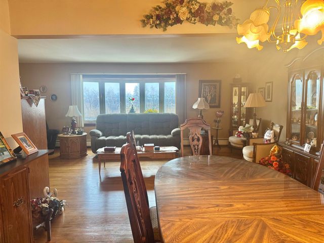 1033 PARK DR, Secaucus, NJ 07094