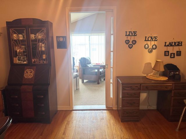 1033 PARK DR, Secaucus, NJ 07094