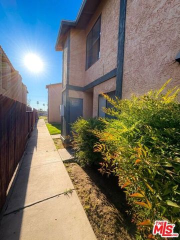 4317 Isla Verde Street, Bakersfield, CA 93301