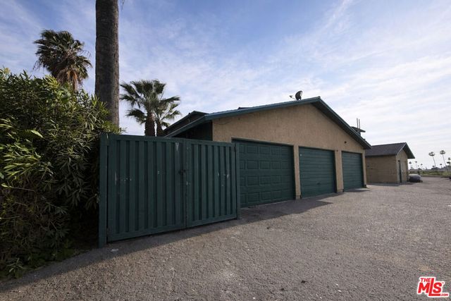 4317 Isla Verde Street, Bakersfield, CA 93301
