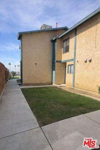4317 Isla Verde Street, Bakersfield, CA 93301