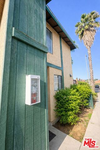 4317 Isla Verde Street, Bakersfield, CA 93301