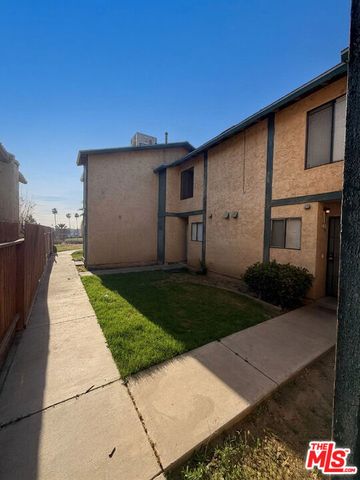 4317 Isla Verde Street, Bakersfield, CA 93301