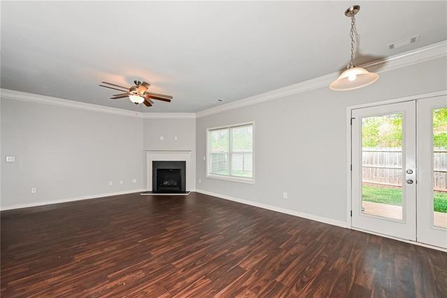 1113 Stonecreek Bend, Monroe, GA 30655