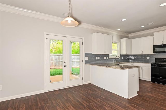1113 Stonecreek Bend, Monroe, GA 30655
