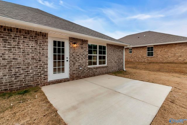 15427 Springbrook Trace, Athens, AL 35611