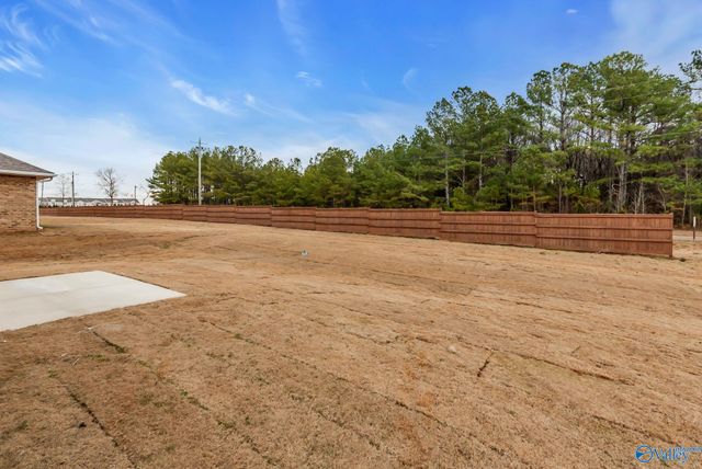 15427 Springbrook Trace, Athens, AL 35611