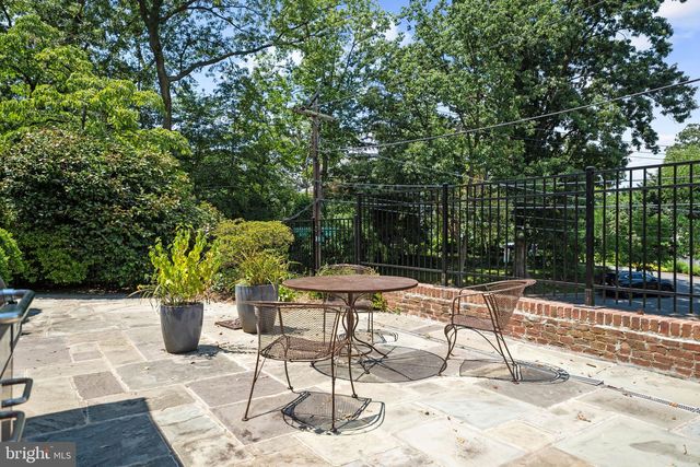 3111 IDAHO AVE NW, Washington, DC 20016