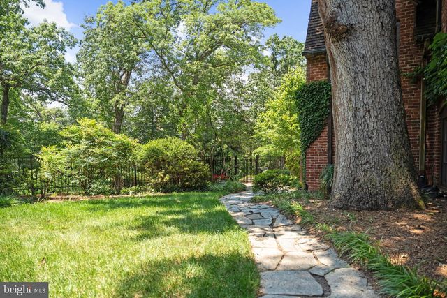 3111 IDAHO AVE NW, Washington, DC 20016