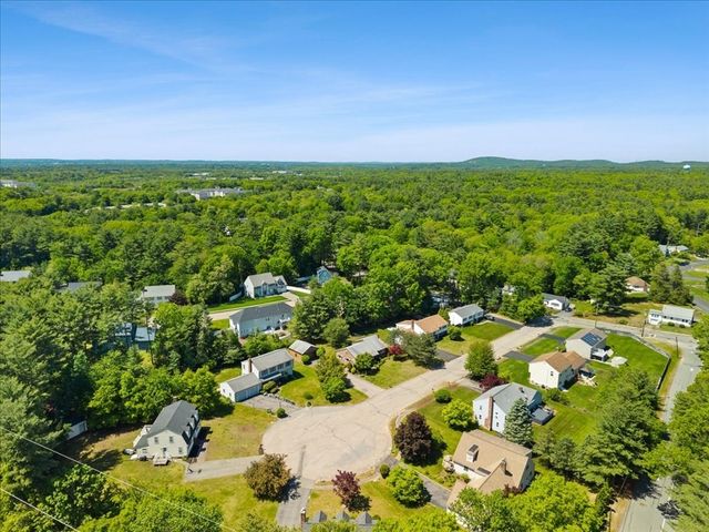 63 Brad Rd, Stoughton, MA 02072