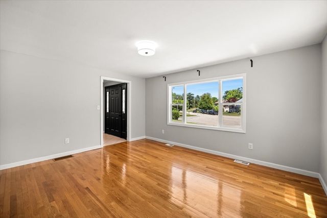 63 Brad Rd, Stoughton, MA 02072