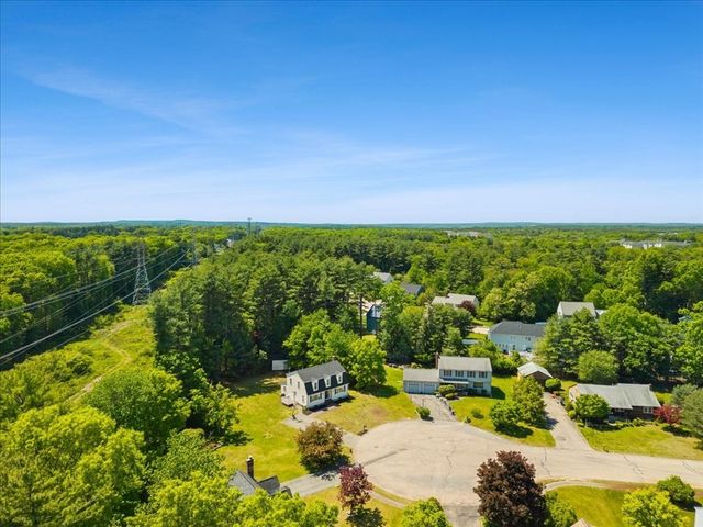 63 Brad Rd, Stoughton, MA 02072