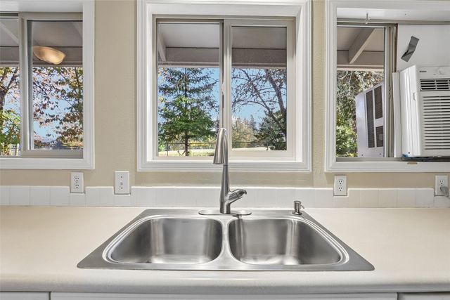 16906 NE 197th Avenue, Brush Prairie, WA 98606