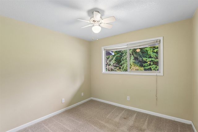 16906 NE 197th Avenue, Brush Prairie, WA 98606