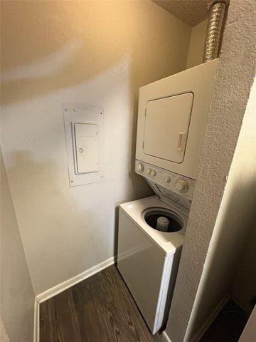 4502 Gaston Avenue 315, Dallas, TX 75246