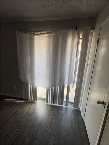 4502 Gaston Avenue 315, Dallas, TX 75246