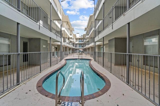 4502 Gaston Avenue 315, Dallas, TX 75246