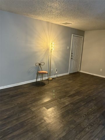 4502 Gaston Avenue 315, Dallas, TX 75246