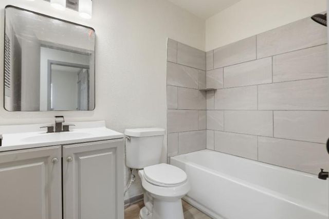 5222 Charolais Drive, San Antonio, TX 78247