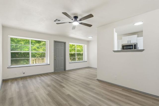 5222 Charolais Drive, San Antonio, TX 78247